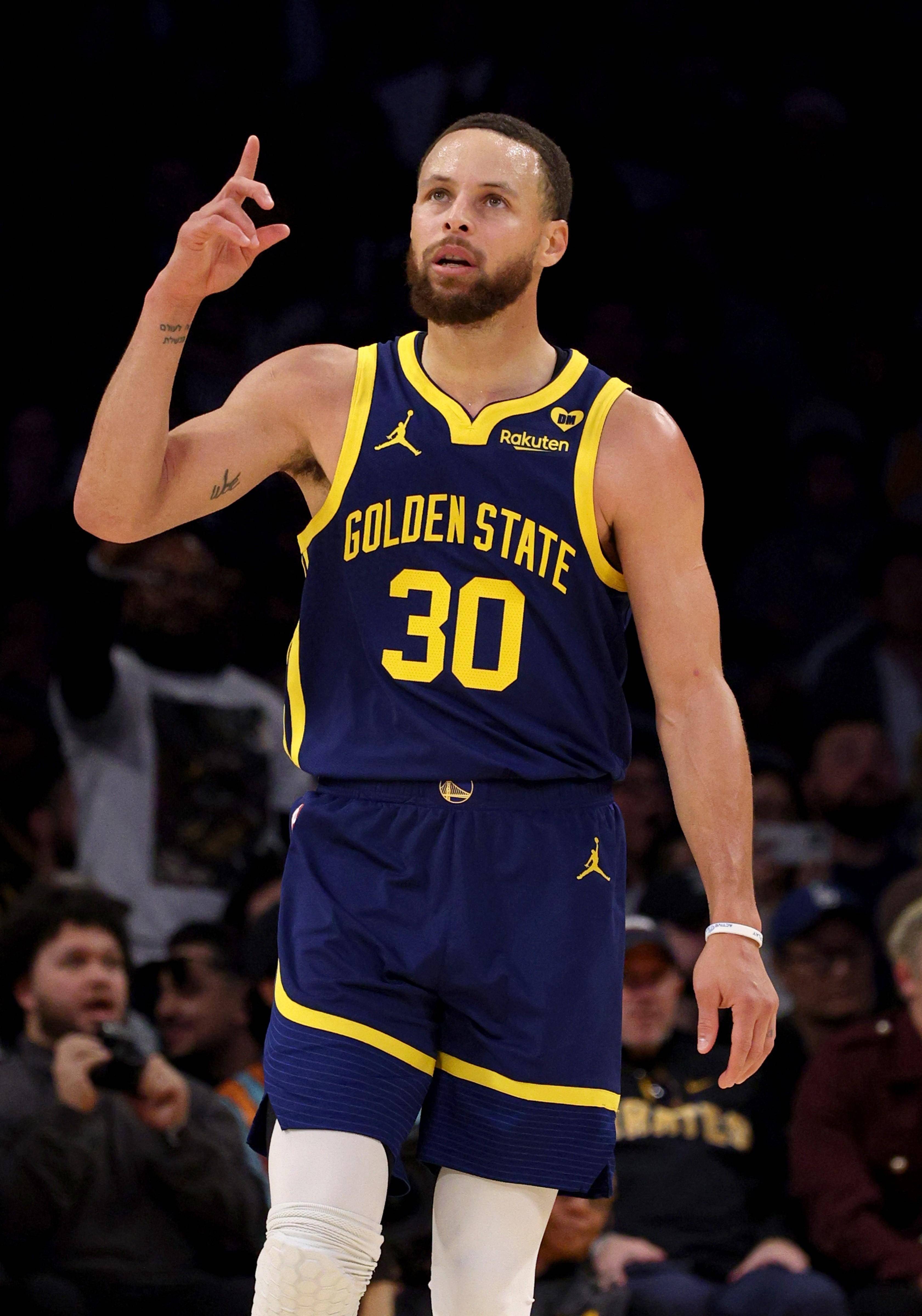 仅是个人荣 仅是个人荣