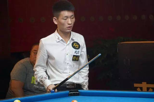 和发球都是 和发球都是