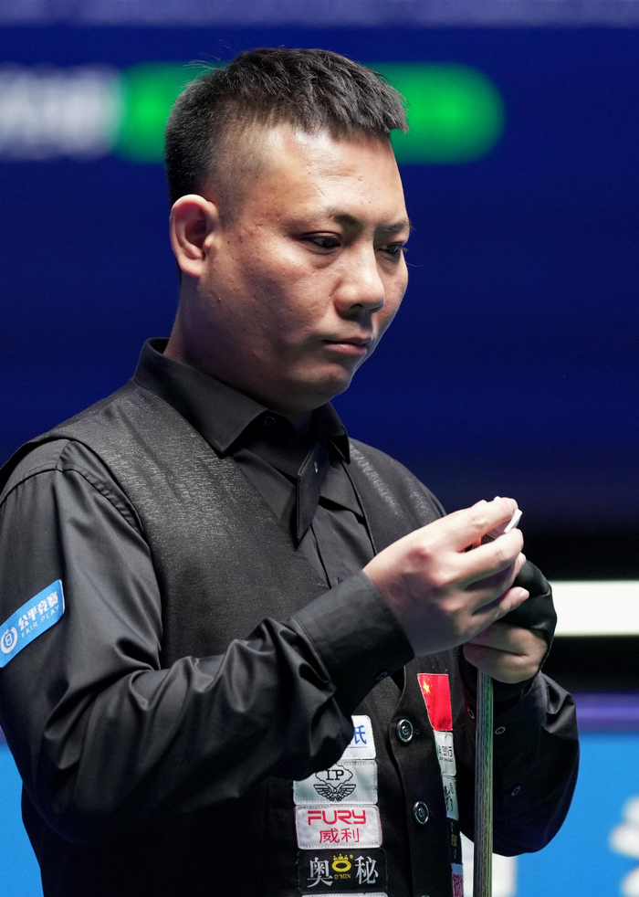 他曾在多个 他曾在多个