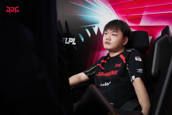 他在职业生 他在职业生